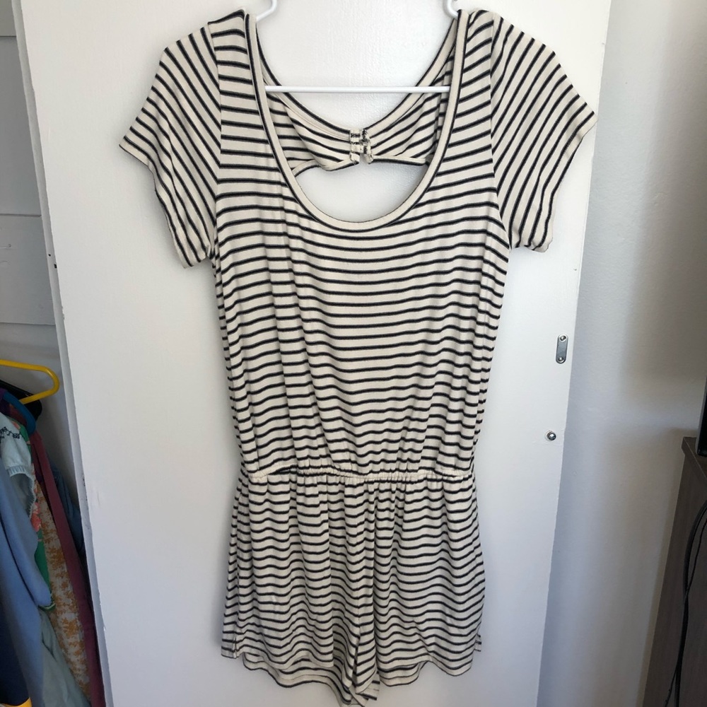 Casual stripped romper
